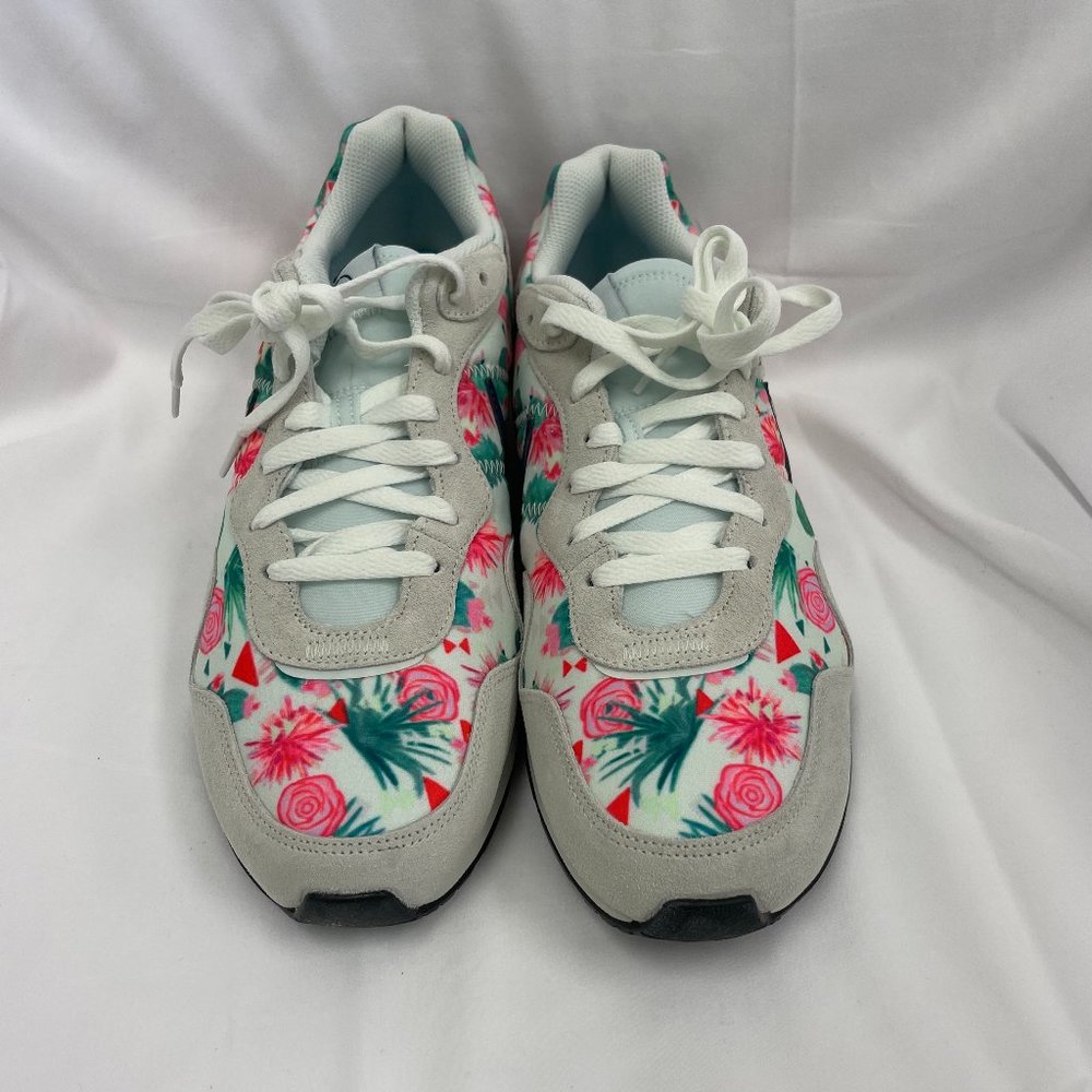 Nike Venture Runner N7